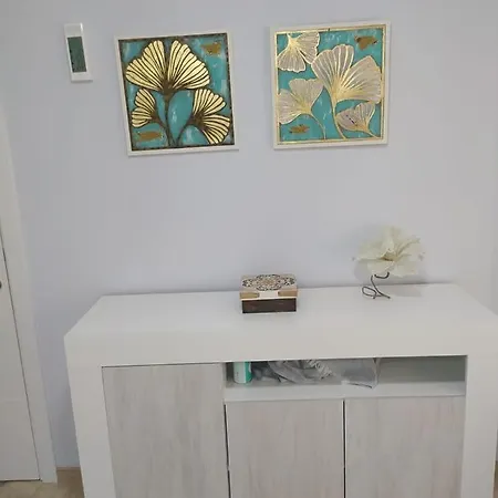 Huerta De La Reina Apartment